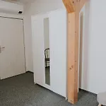 ゲストハウス Kavarna A Orava